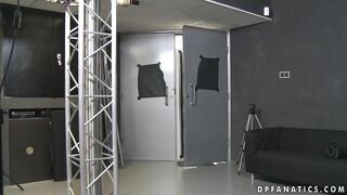Lucy Belle a castingon kettő hímvesszőt kap