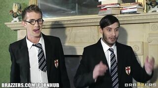 Tarra White a bombázó sulis szajha