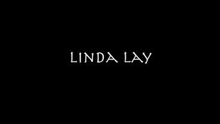 Linda imádja a fügyit verni