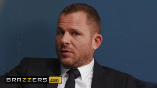 Brazzers - Alison Avery a gigantikus tőgyes milf