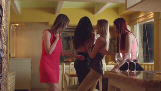 WOWGIRLS - Linda Sweet hátsó lyukba kurelva