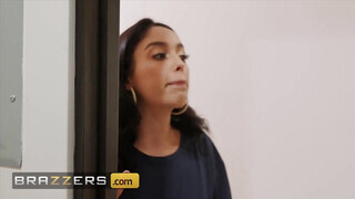 Brazzers – Vanessa Sky a gigantikus picsájú argentin csajszika