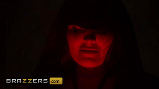 Brazzers - Krissy Lynn a szőrös cuncis milf