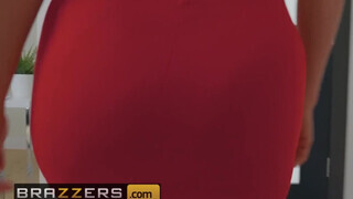 Brazzers - AJ Applegate a óriási picsájú szöszi