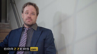 Brazzers - Brenna Sparks a vonzó titkárnő