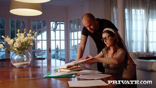 Private com - Sybil és Romy Indy megosztják a péniszt