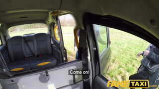 Fake Taxi - Summer Rose kettő cerkát kap