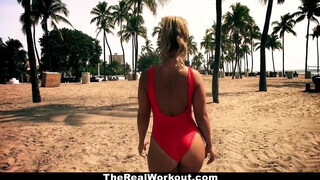 TheRealWorkout - A gigászi fenekű Kelsi keményen megkúrva