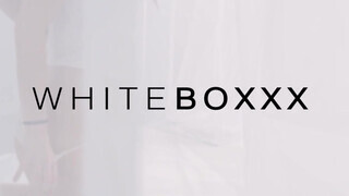 WhiteBoxxx - vadító világos szőke csajszika reggel akar kefélni