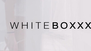 WHITEBOXXX - Nicole Pearl kívánatos szexelése a barátjával