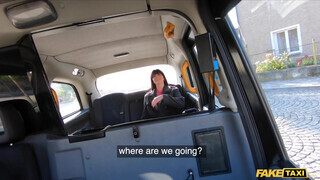 Fake Taxi - Tetkós olasz maca megkettyintve