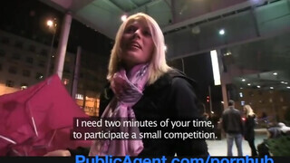 PublicAgent - pippantás és baszás egy Ipadért