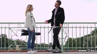 Casual Fiatal Szex - csinos csoki nőci és a barátja