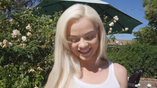 Elsa Jean és a kertész csávó óriási cerkája
