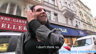 PublicAgent - Tini maca felszedve az utcán