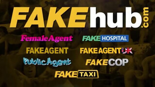 Public Agent - Fekete hajú pici tőgyes fiatal bige