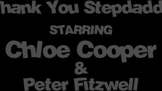 Chloe Cooper a gigászi tőgyes háziasszony - MyPervyFamily