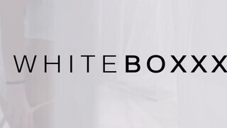 WhiteBoxxx - Ashely Ocean vaginája megdöngetve