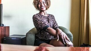 Szexi amatőr milf keményen megkefélve casting forgatás után