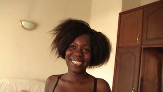 Vonzó barna amatőr interracial popsi casting forgatás pornóvideó