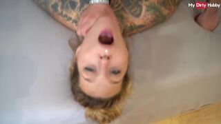 Erőszakos német amatőr milf cidázza a méretes fasznak